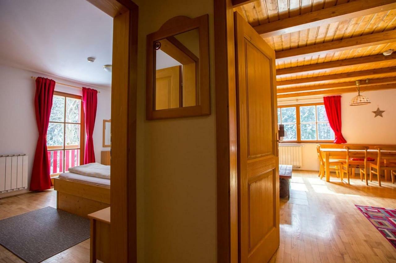 Bolfenk Lodge Apartment ホコ・ポホリェ エクステリア 写真